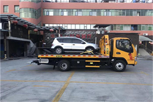 西宁汽车紧急补胎换胎救援